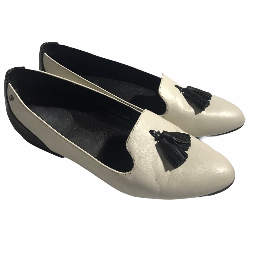 G.H. Bass & Co. Gwen White/Black Loafers, Sz 9.5